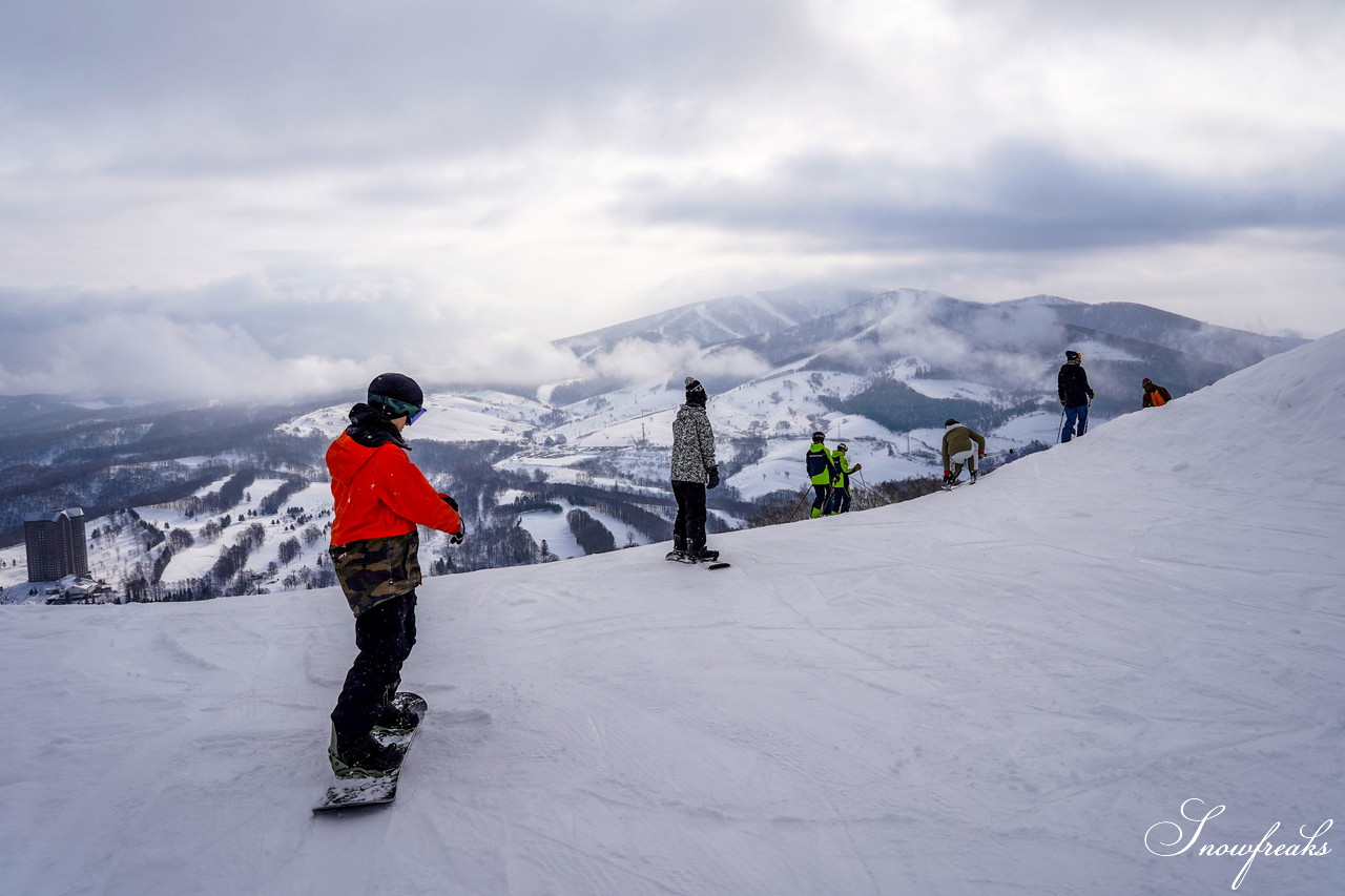 ルスツリゾート 『WORLD SKI AWARDS』３年連続最優秀賞！世界に誇る北海道のスノーリゾート「Rusutsu」へGo (^^♪